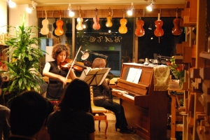 KITAOE TASOGARE Concert (2006-)